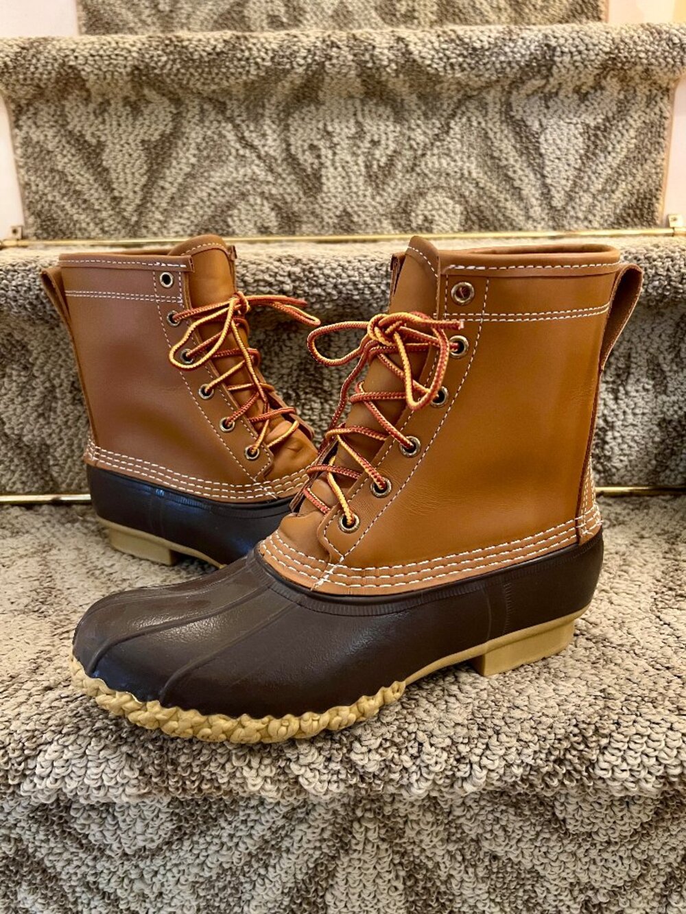 NWOB Women's L.L. Bean 8" Gortex Insulated Brown Tan Boots Size 8 N